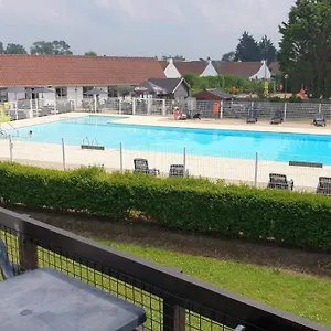 https://vakantie-appartement-bepinay15.hotelsghent.com