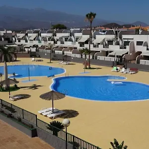 https://los-geranios-21-tenerife.in-canary-islands.com