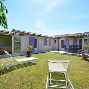 https://mas-et-gite-de-la-picholine.fr-provencehotel.com